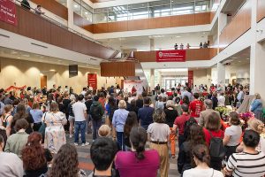 SMPH community attends Wisco Welcome event.