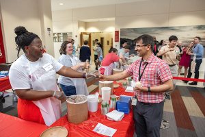 SMPH community enjoy ice cream.